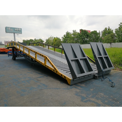 移动式集装箱坡道钢格板液压登车桥